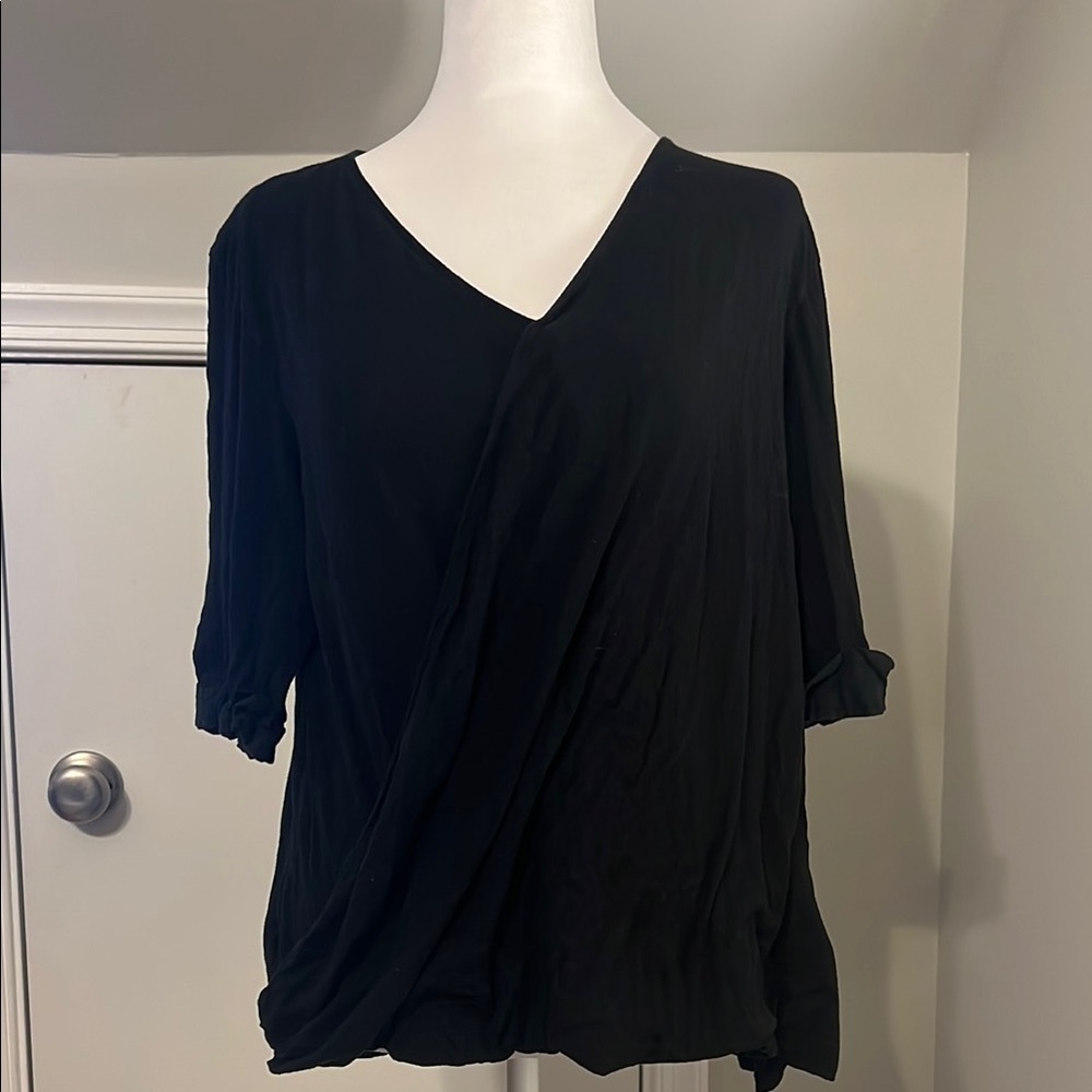 Michael Stars Black Surplice V-Neck Top Micromodal Supima Cotton OS 6517